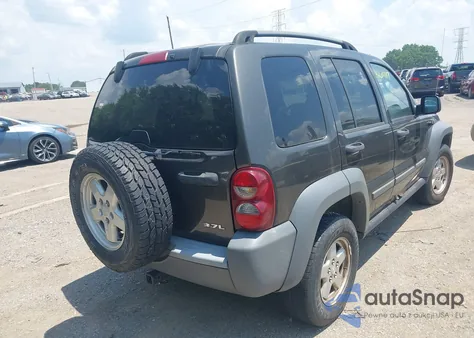 2005 Jeep Liberty Sport из США, поврежденный, VIN 1J4GL48KX5W592427